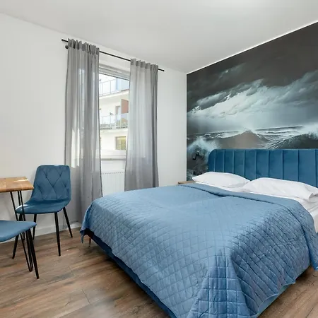 Duzy Z Parkingiem I Balkonem W Kolobrzegu By Renters Apartman Kołobrzeg